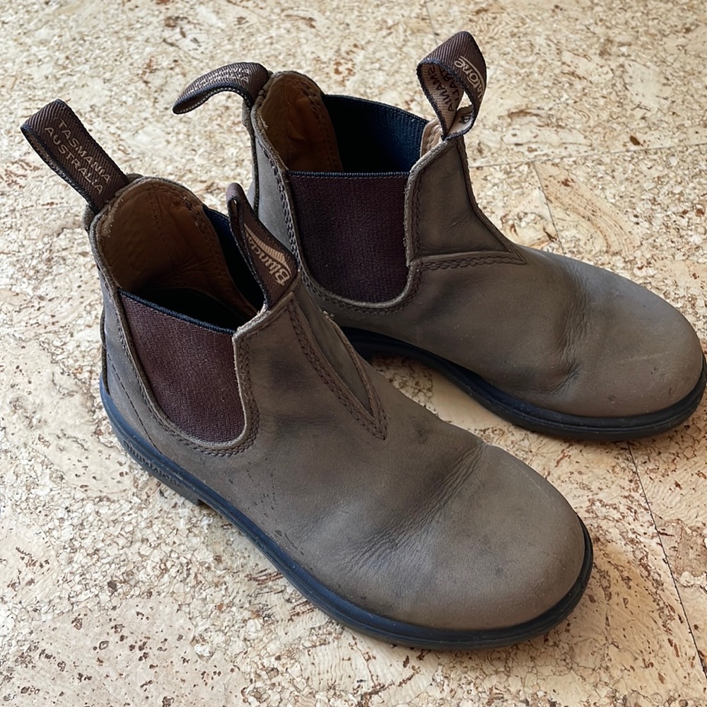 Toddler Blundstone size 12 AU/UK (size 13-13.5 US)